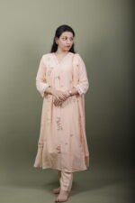 Peach Floral Embroidered Kurta Set with Bird Motif