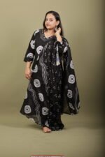 Black Bandhani Print Kurta Set with Sequin Neckline - Image 2