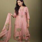 Blush Pink Kurta Set with Hummingbird Embroidery and Wildlife Print Dupatta