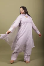 Lavender Pintuck Kurta Set with Bell Sleeves - Image 4