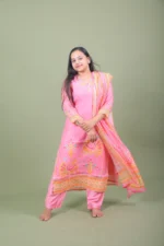 Candy Pink Patola & Floral Printed Silk Blend Kurta Set with Dupatta - Image 2