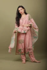 Blush Pink Kurta Set with Hummingbird Embroidery and Wildlife Print Dupatta - Image 3