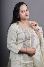 Ivory Tissue Kurta Set with Zardozi Placket - Image 3